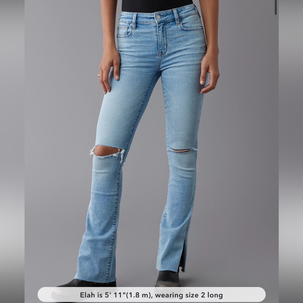 American Eagle Outfitters Light Blue Kick Flip Jeans